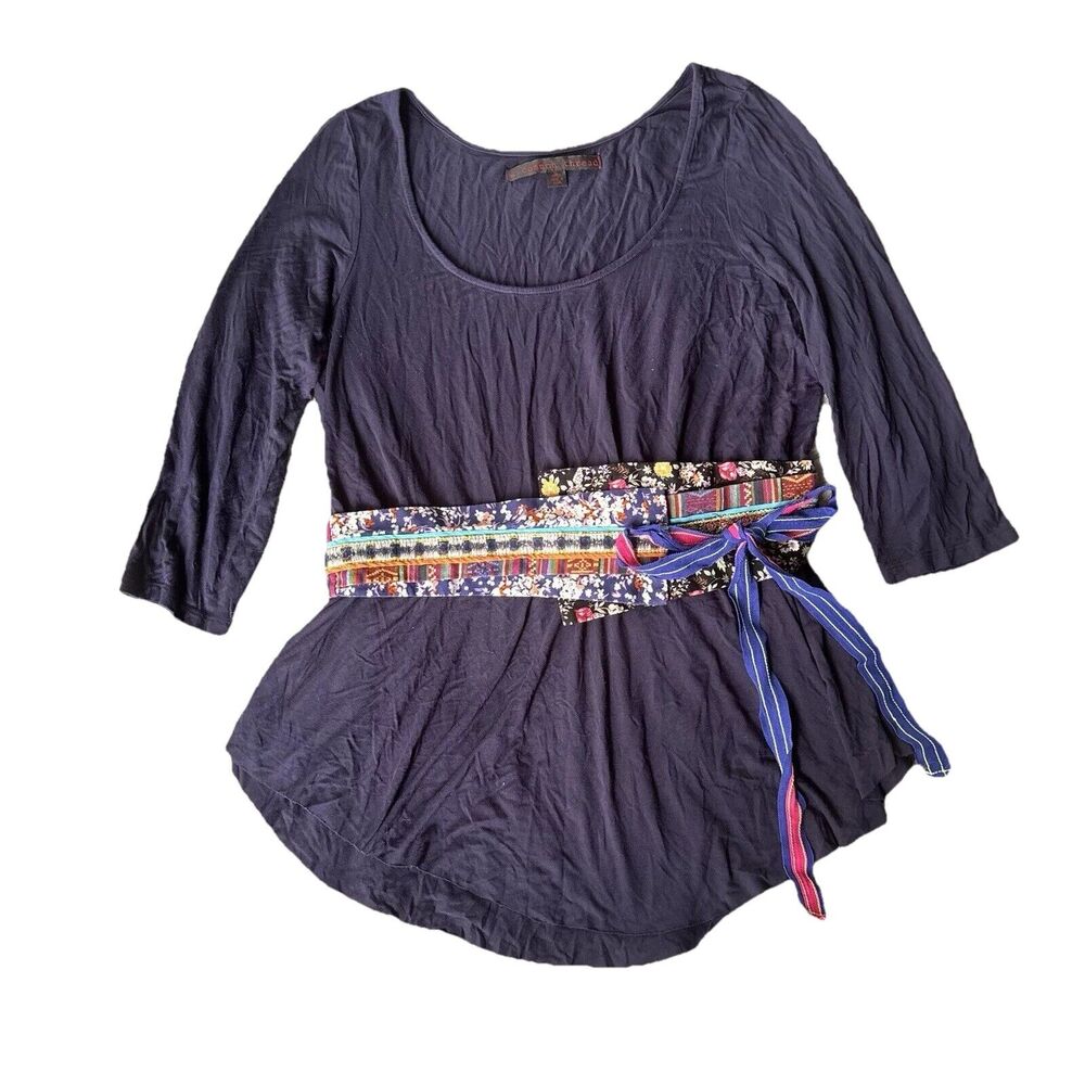 COMMON THREAD Blouse Sz L Belted 3/4 Sleeve Floral Sash Boho Navy Blue Top Fun